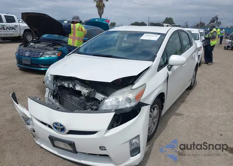 2011 Toyota Prius Three from USA, damaged, VIN JTDKN3DU8B0261145